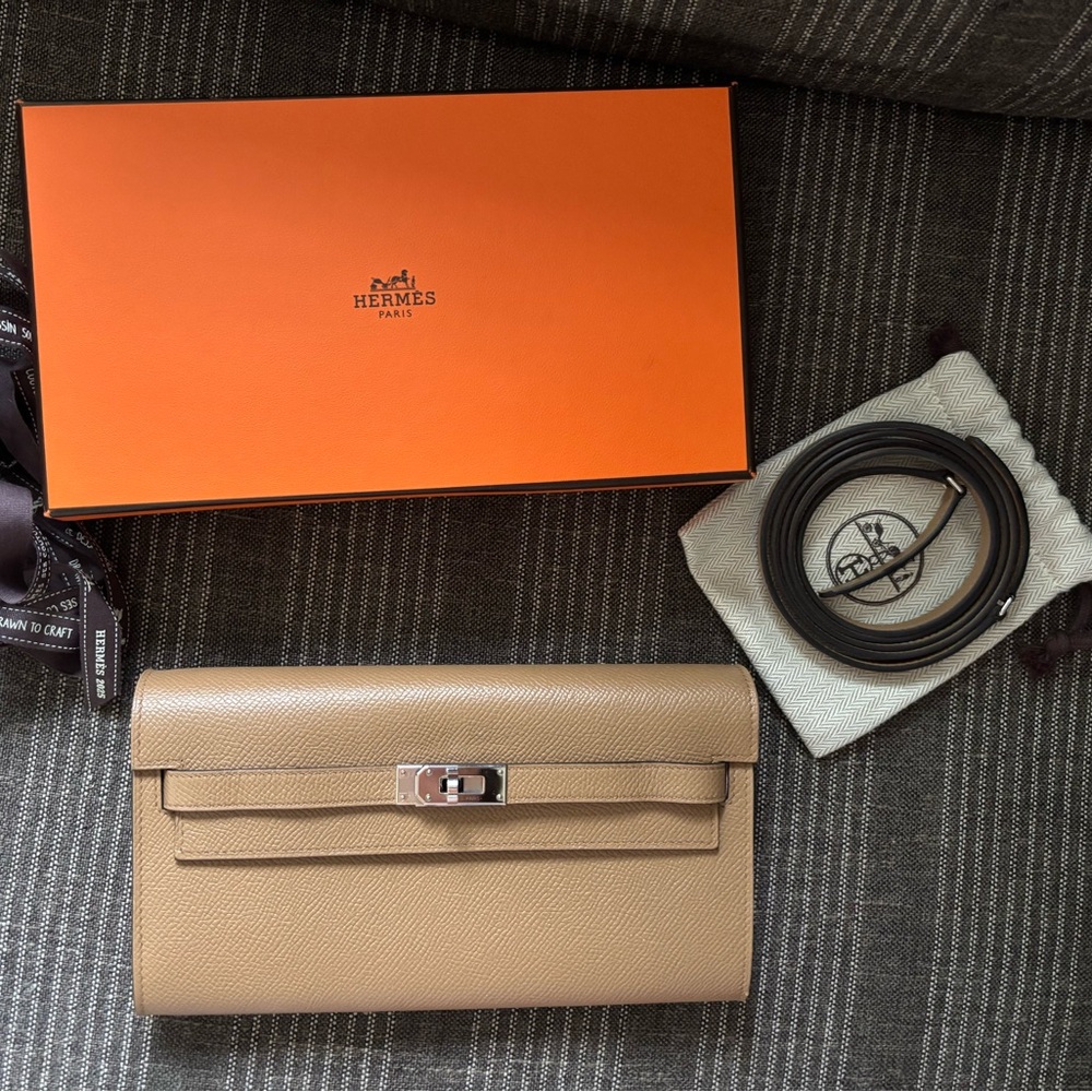 Sold- Hermes Kelly to go Chai and Mauve Sylvestre